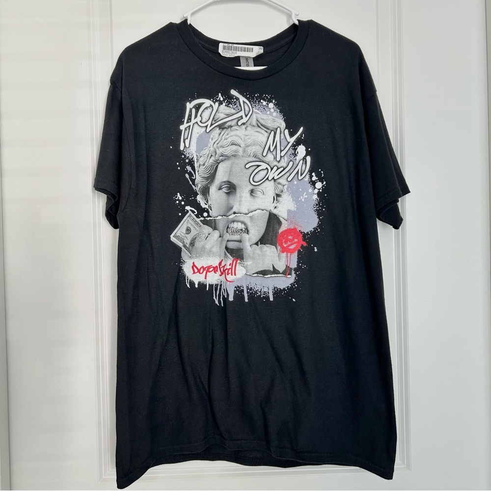 Dopeskill (L) NWT Black Hold My Own Graphic T-Shirt